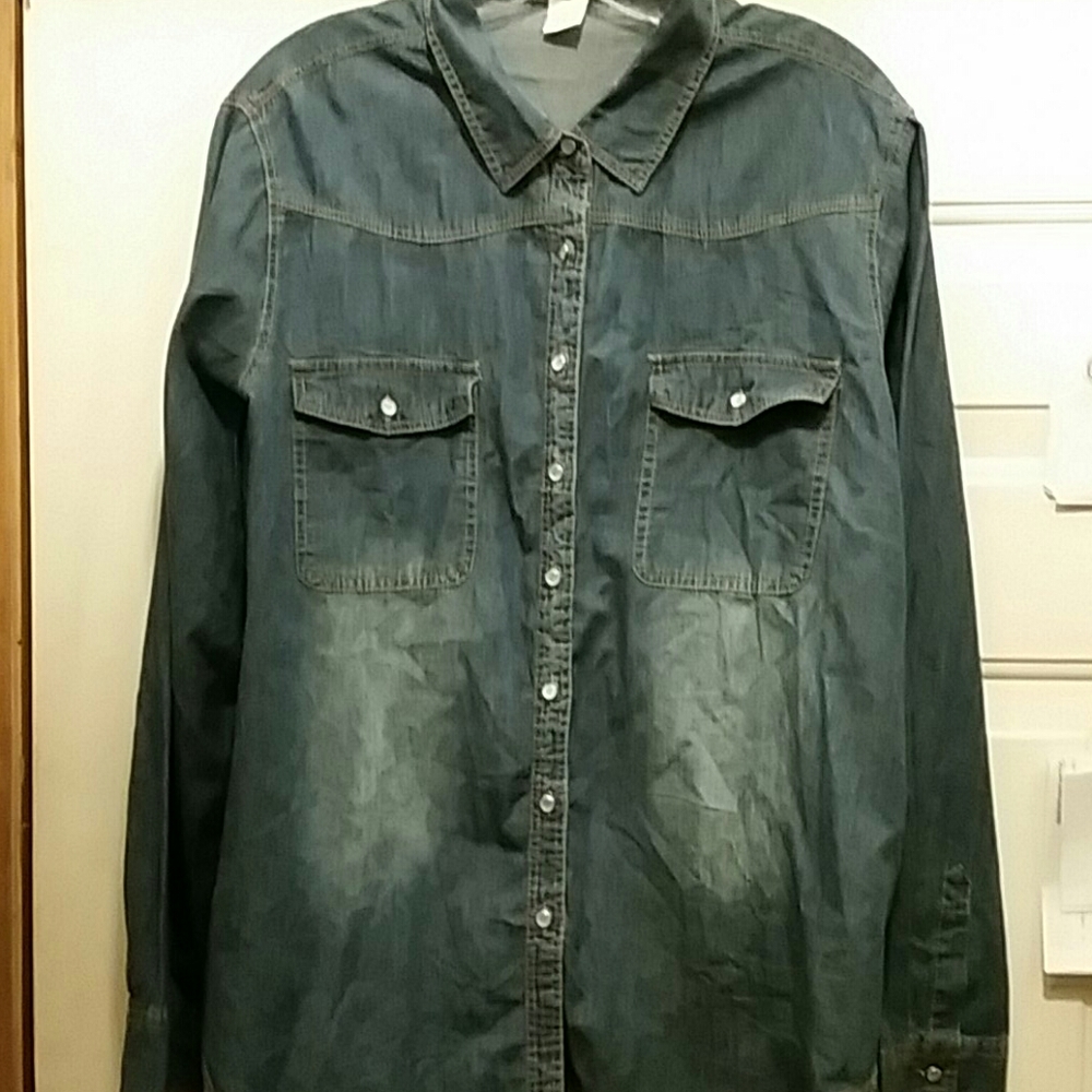 Denim long sleeve shirt - Picture 1 of 4